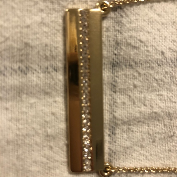 Gold bar necklace - Picture 2 of 3